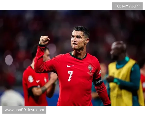 C罗退役计划引热议：未来动向成焦点